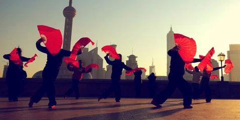 Cercles muraux Shanghai Traditional Chinese Culture Dance Showing Concept