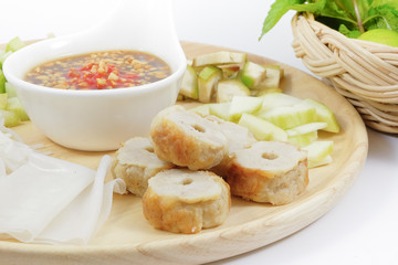 Vietnamese meatball wraps with vegetables (Nam-Neaung)