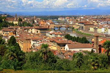 Fototapeta premium View of the Florence and bridge Ponte Vecchio in Italy