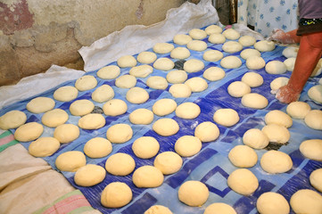 Obraz na płótnie Canvas Preparation of traditional Armenian bread
