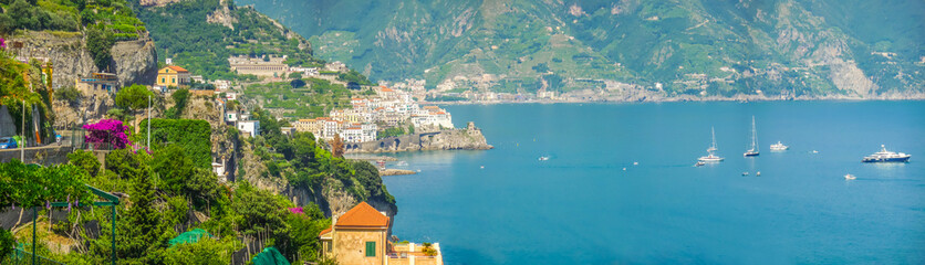 Fototapeta na wymiar Postcard view of Amalfi Coast, Campania, Italy