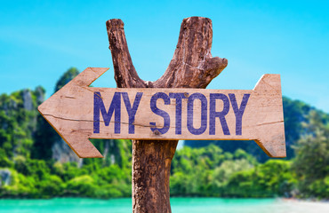 My Story arrow with beach background