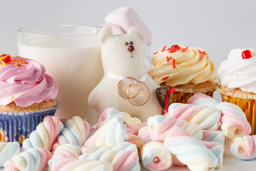 Wedding decoration with toy bear and rings