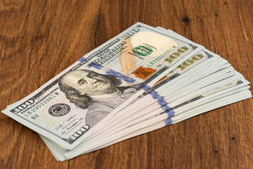 100 US dollars banknotes