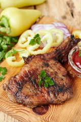 Grilled steak with vegetables