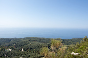 Fototapeta na wymiar Seascape with blue sky and sea horizon.