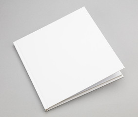 Blank book white cover 8,5 x 8,5 in