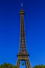 Fototapeta na wymiar Tour Eiffel (Eiffel Tower), Champ de Mars in Paris, France.