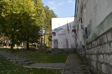 mural city building 