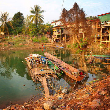 House on the boat, rural life, Laos