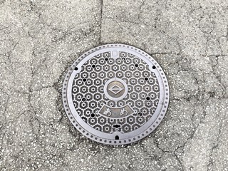 マンホール