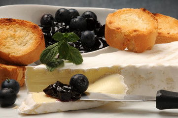 كامامبير Καμαμπέρ Camembert カマンベールチーズ 카망베르  치즈 Ser Камамбер 卡芒贝尔奶酪 Formaggio Kamambērs Cheese Fromage קאמעמבערט Queso phó mát کامامبر