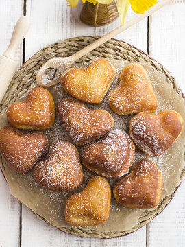 heart shaped donuts