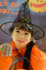 ハロウインの女の子