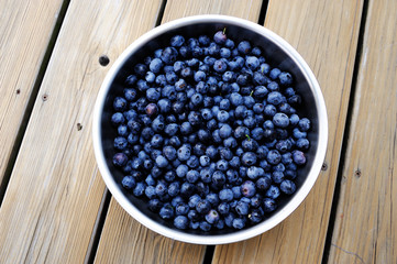 blueberries in container