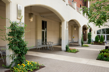 Naklejka premium Courtyard