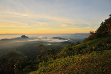 Fototapeta premium Mountain Landscape at Sunrise