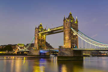 Obraz premium Tower Bridge at night, London, United Kingdom