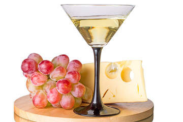 Martini cocktail with grapes and cheese
