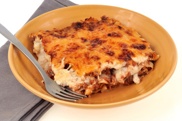 Une assiette de lasagnes