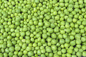 Fresh green peas