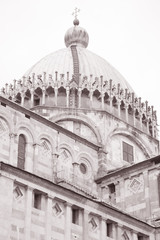 Fototapeta na wymiar Pisa Cathedral Church, Italy