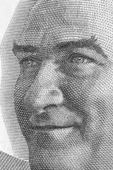 Close up to Mustafa Kemal Atatürk portrait on twenty liras bill - 94198731