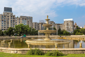 Naklejka premium Central city fountain in Bucharest