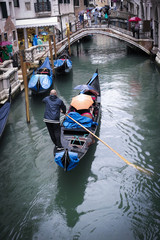 Fototapeta na wymiar Venice boat on the canale