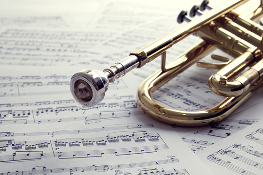 Trumpet on sheet music