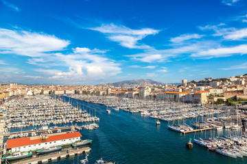 Fototapeta premium Old port in Marseille, France