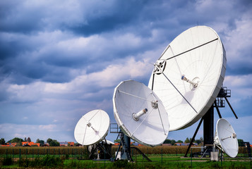 satellite dish - radio telescope