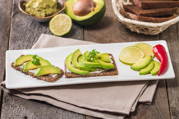Avocado sandwich