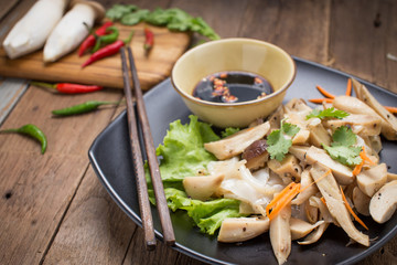 rich noodle paste with bean sprout