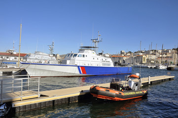 Fototapeta na wymiar Ship of the French coastguard