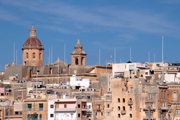 Fototapeta na wymiar Cityscape of Valetta in Malta with ancient church