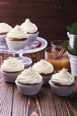Christmas cupcakes with creamcheese frosting