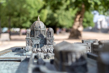 Bronze model of Berlin Cathedral