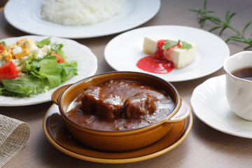 ビーフカレーセット