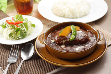 ハンバーグカレーセット