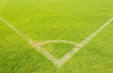 Obraz premium corner on green lawn of soccer field