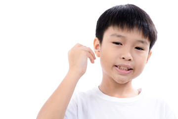 Boy cleannin ear by cotton bud