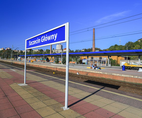 Szczecin - Dworzec główny © Rochu_2008