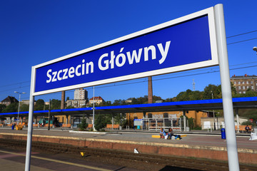 Szczecin - Dworzec główny © Rochu_2008
