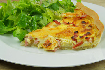 part de quiche et salade 24102015