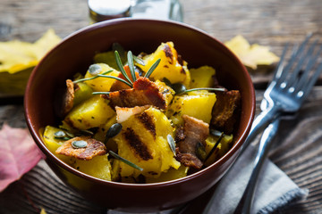 Pumpkin with bacon and rosemary
