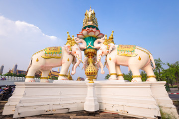 Three Erawan statues and symbols King, In front of the Grand Pal