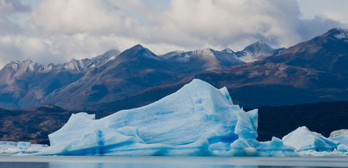 Fototapeta na wymiar Icebergs in the water, the glacier Perito Moreno. Argentina. An excellent illustration.