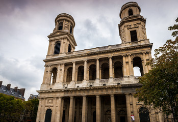 Église Saint Sulpice à Paris, France