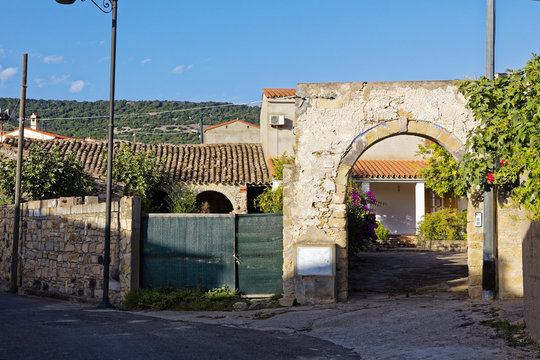Het dorpje Tuili op Sardinië